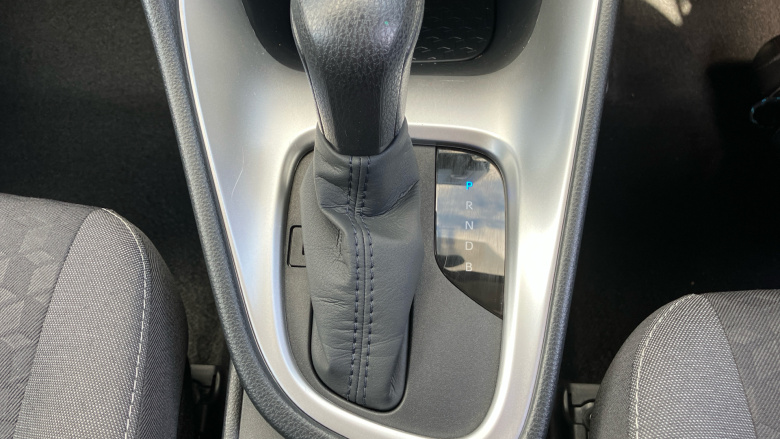 Toyota Yaris 1.5 Hybrid Icon 5dr CVT Hybrid Hatchback